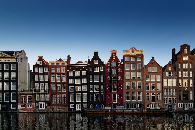 Ámsterdam — Canales y museos — destino turístico
