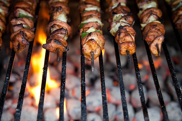 Pinchos de carne criollos — receta argentina